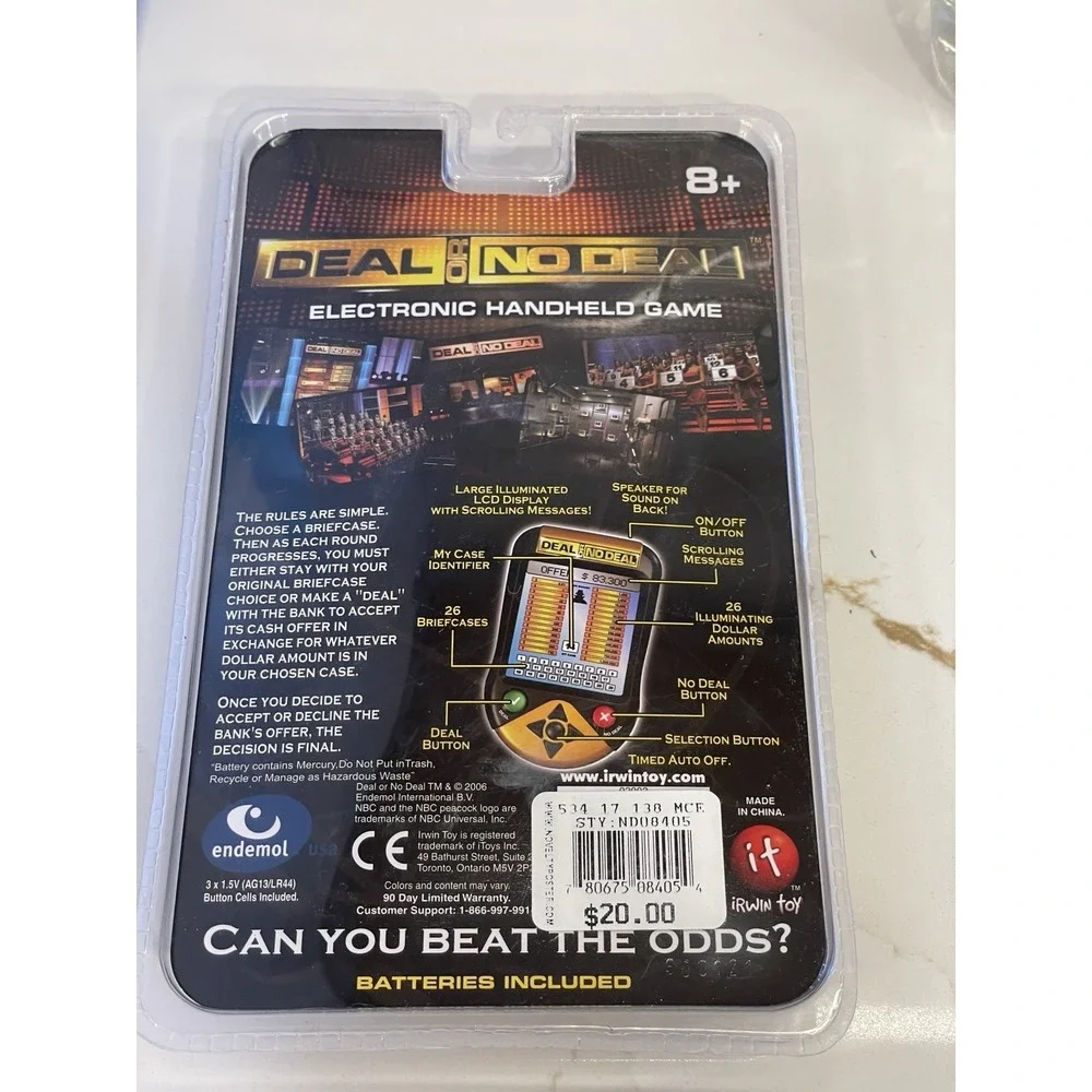 Vintage Deal or No Deal Electronic Handheld Game Travel Size‎ 2006 New Sealed